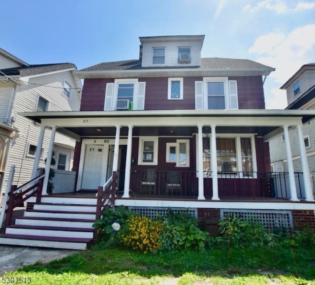 view of front facade featuring covered porch