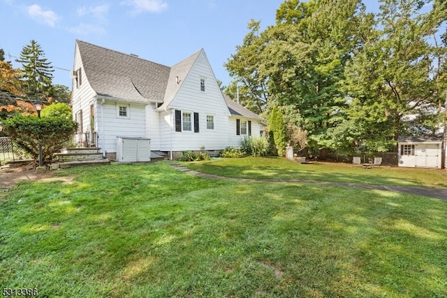 exterior space with a yard