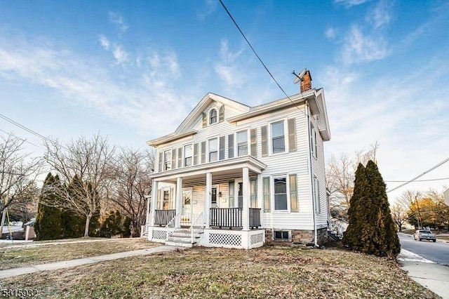 view of front of house featuring a porch