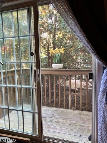 4 Star Lake Rd Unit D, Bloomingdale Boro, NJ 07403 - view of doorway