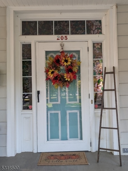 view of exterior entry