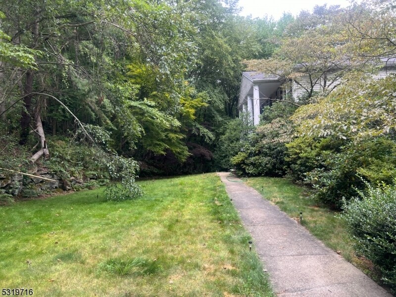6 Brookvale Ter, Kinnelon Boro, NJ 07405 - view of yard
