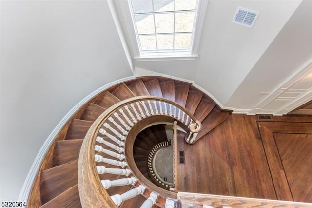 4 Hall Rd, Chester Twp, NJ 07930 - view of stairway