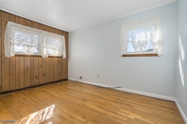 empty room featuring light hardwood / wood-style flooring