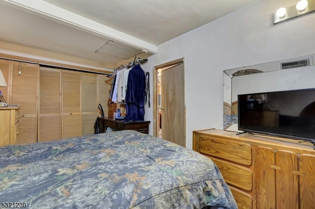 bedroom with a closet