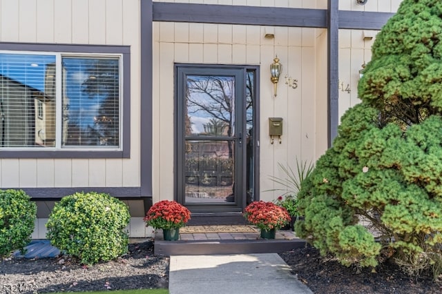 view of entrance to property