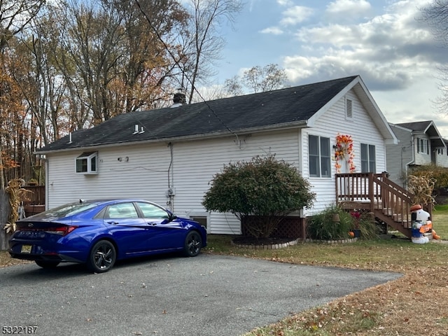 view of home's exterior