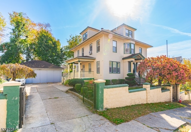 view of front of house featuring a porch