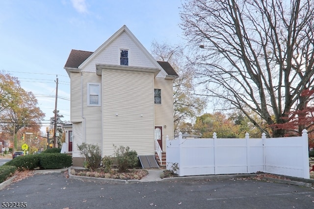 view of home's exterior