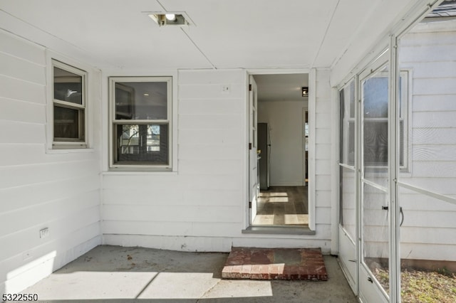 view of property entrance
