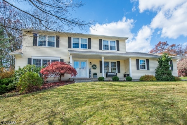 view of front of home with a front lawn