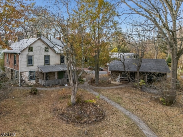 view of front of home featuring covered porch