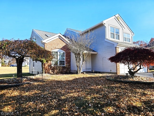 view of front of house