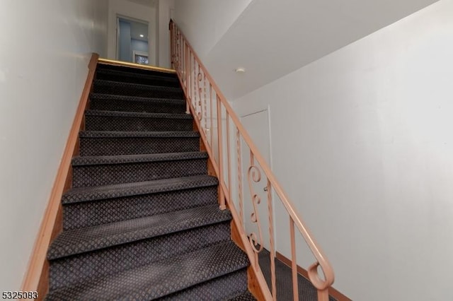 203 E Main St, Prospect Park Boro, NJ 07508 - view of stairway