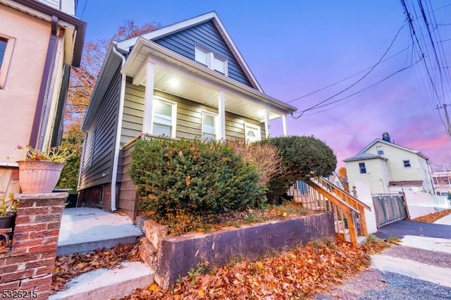 view of front of home