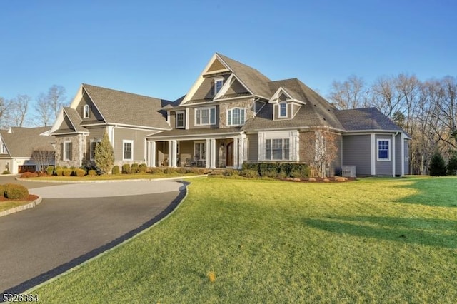 view of front of property with a front lawn