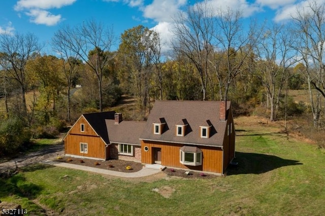 exterior space featuring a yard