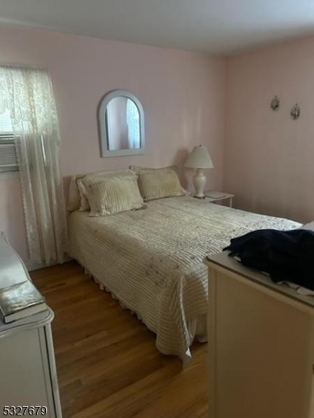 bedroom featuring light hardwood / wood-style floors