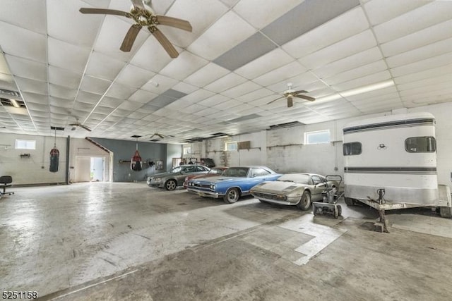 garage featuring ceiling fan