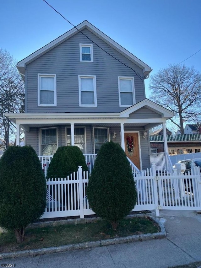 view of front of property with covered porch