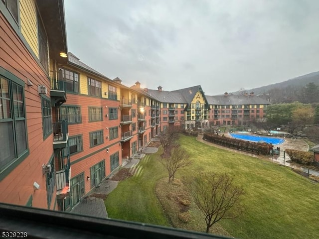 200 State Rt 94 Unit 338, Vernon Twp, NJ 07462 - view of apartment building / complex featuring a community pool