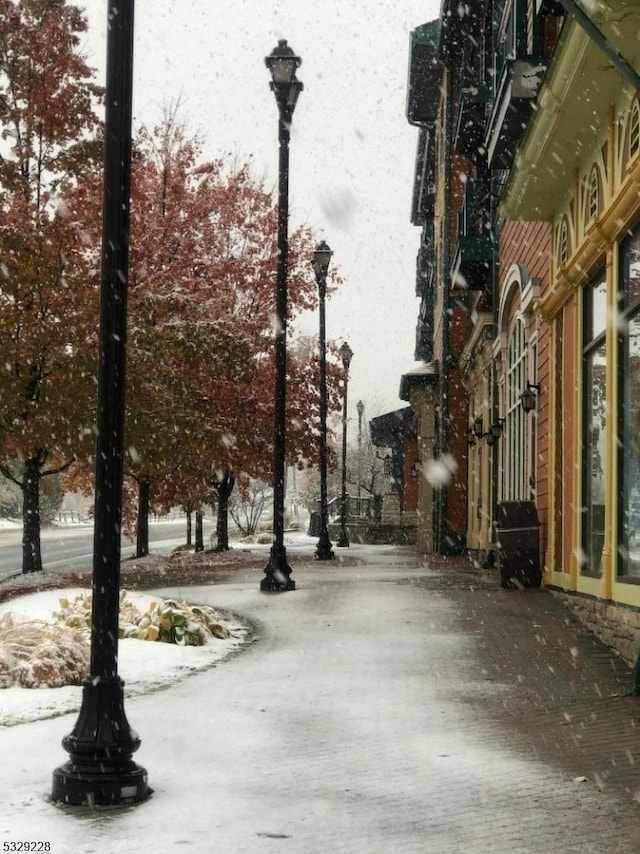 200 State Rt 94 Unit 338, Vernon Twp, NJ 07462 - view of street with street lights