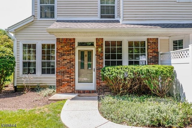 property entrance with a porch