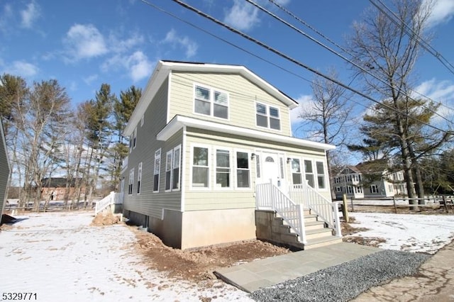 view of front of house