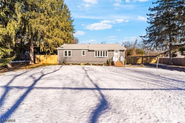 view of front of house