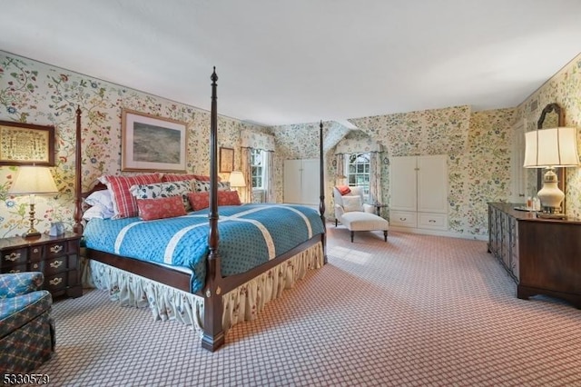 bedroom featuring carpet floors