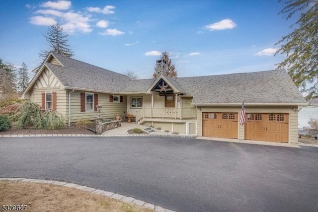 view of front of home with a garage