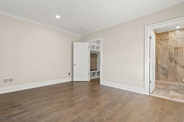 unfurnished bedroom featuring recessed lighting, dark wood-type flooring, visible vents, baseboards, and ornamental molding