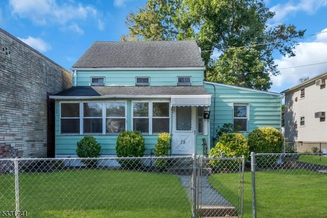 view of front of home with a front yard