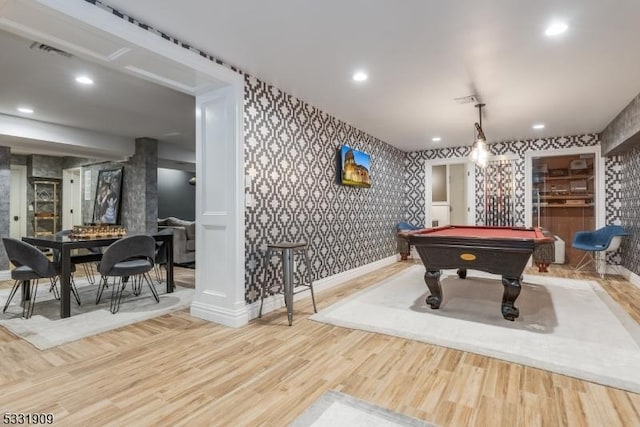 playroom featuring light wood-type flooring and pool table