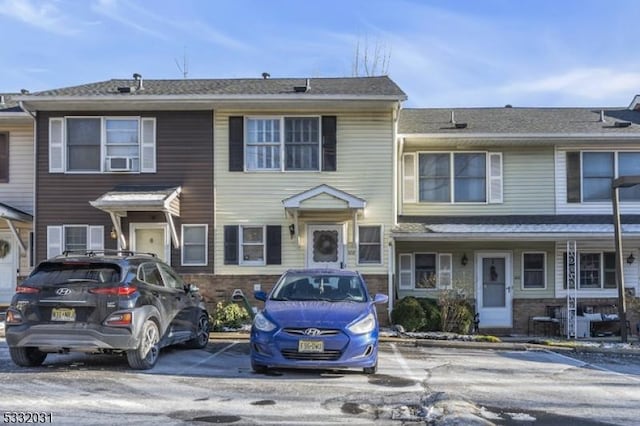 view of townhome / multi-family property