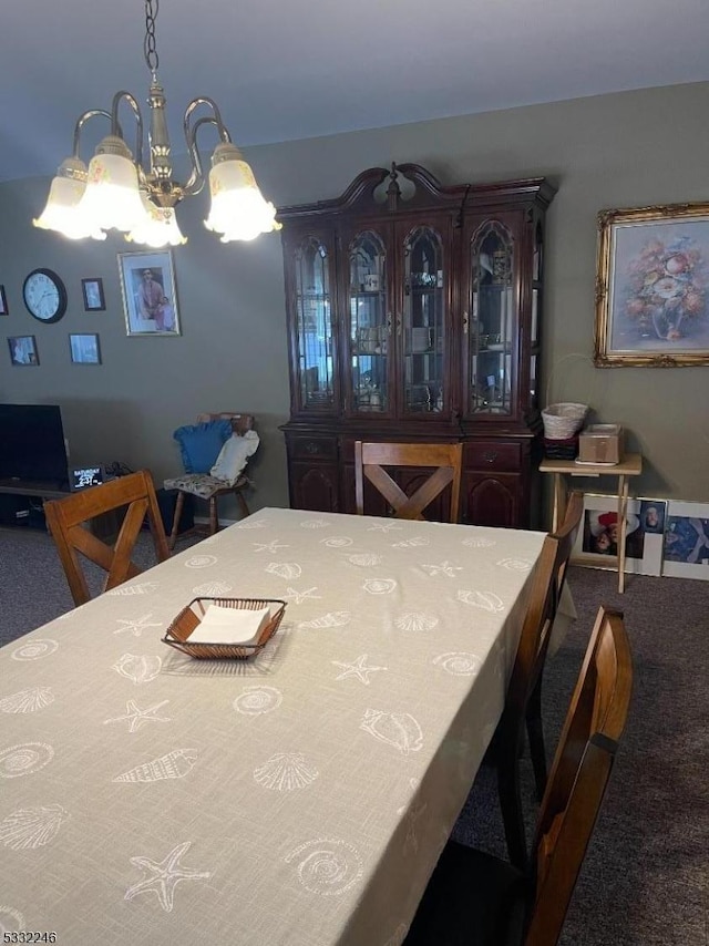 dining room featuring an inviting chandelier