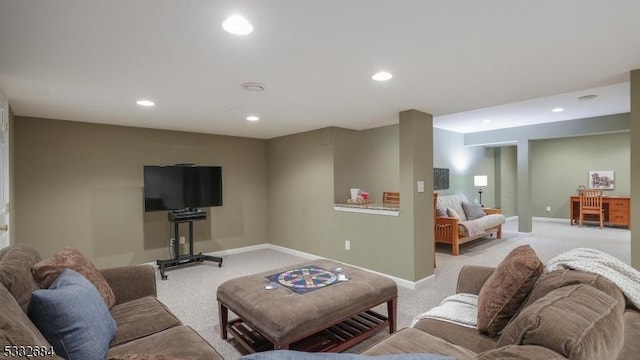 living area with light carpet, baseboards, and recessed lighting