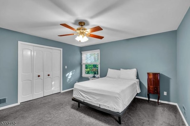 bedroom featuring carpet, a closet, and ceiling fan