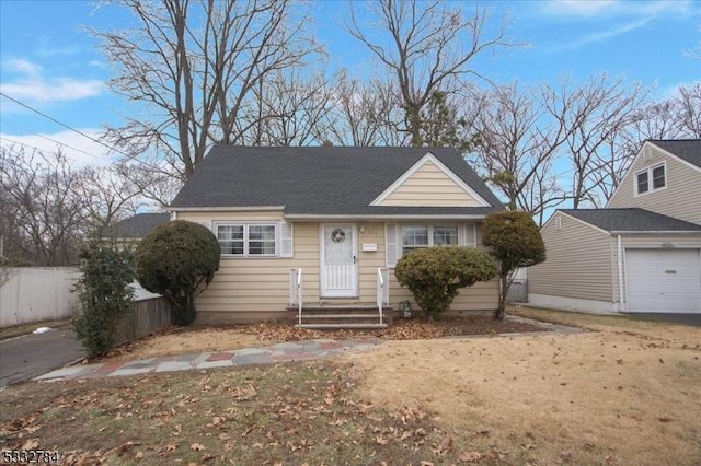 view of front facade with a garage