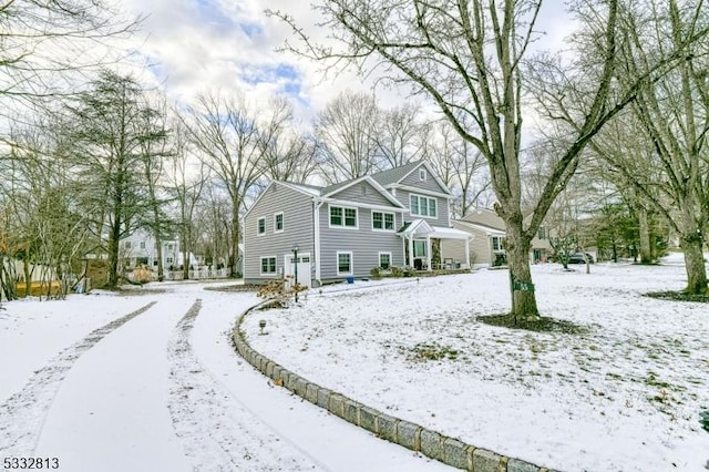 view of front of property