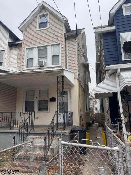 view of front of home with a porch