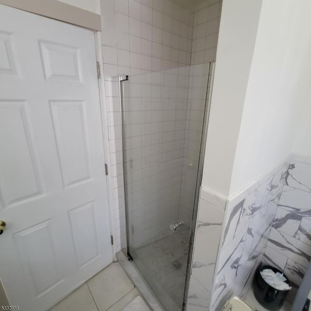 1041 County Road 519, Kingwood Twp, NJ 08825 - full bath featuring a stall shower