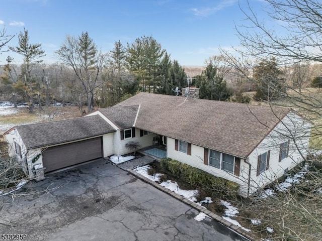 view of front of house featuring a garage