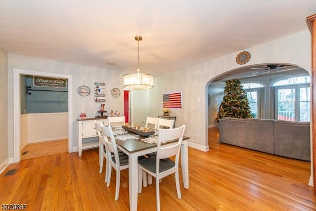 dining room featuring ceiling fan and light hardwood / wood-style floors