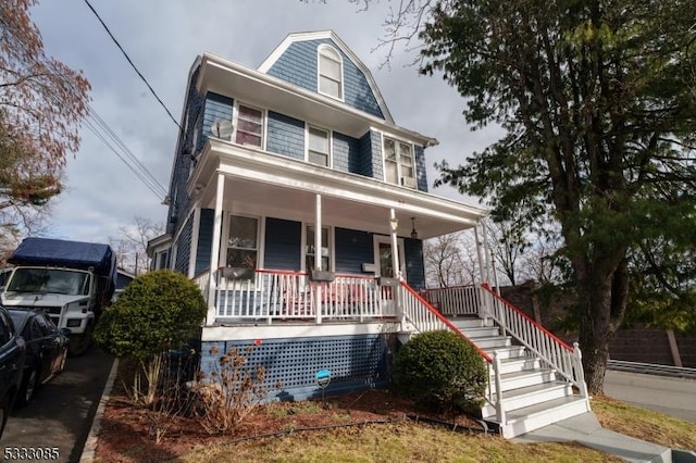 view of front facade with covered porch