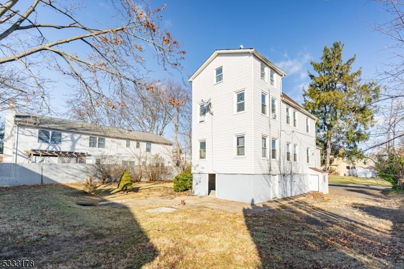 view of back of house