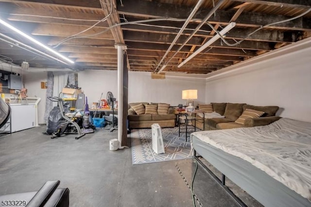 basement featuring independent washer and dryer