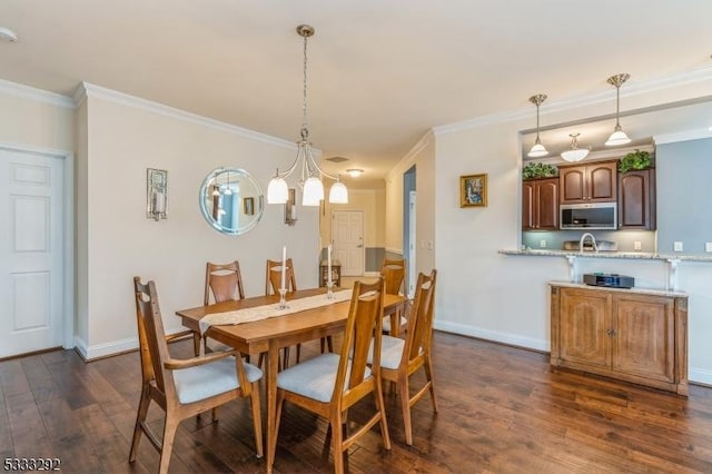 dining area with an inviting chandelier, crown molding, and dark hardwood / wood-style floors