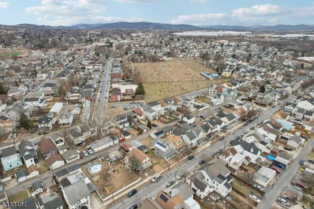 bird's eye view with a mountain view