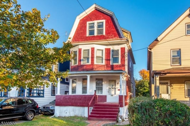 view of front of home featuring a porch